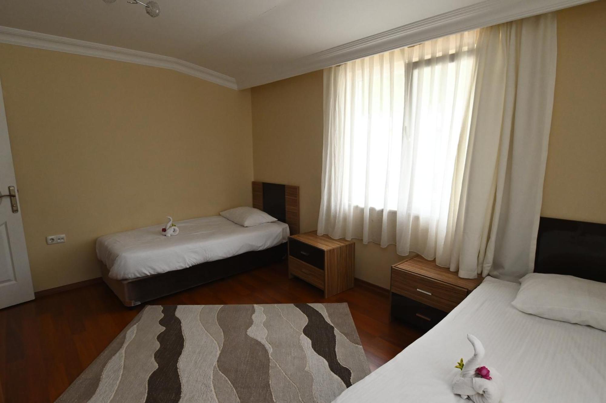 בולו Sarot Thermal Vadi Tatil Koyu - Halal Hotel מראה חיצוני תמונה